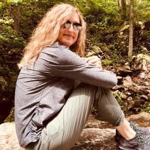 Meet your Posher, Kimberly